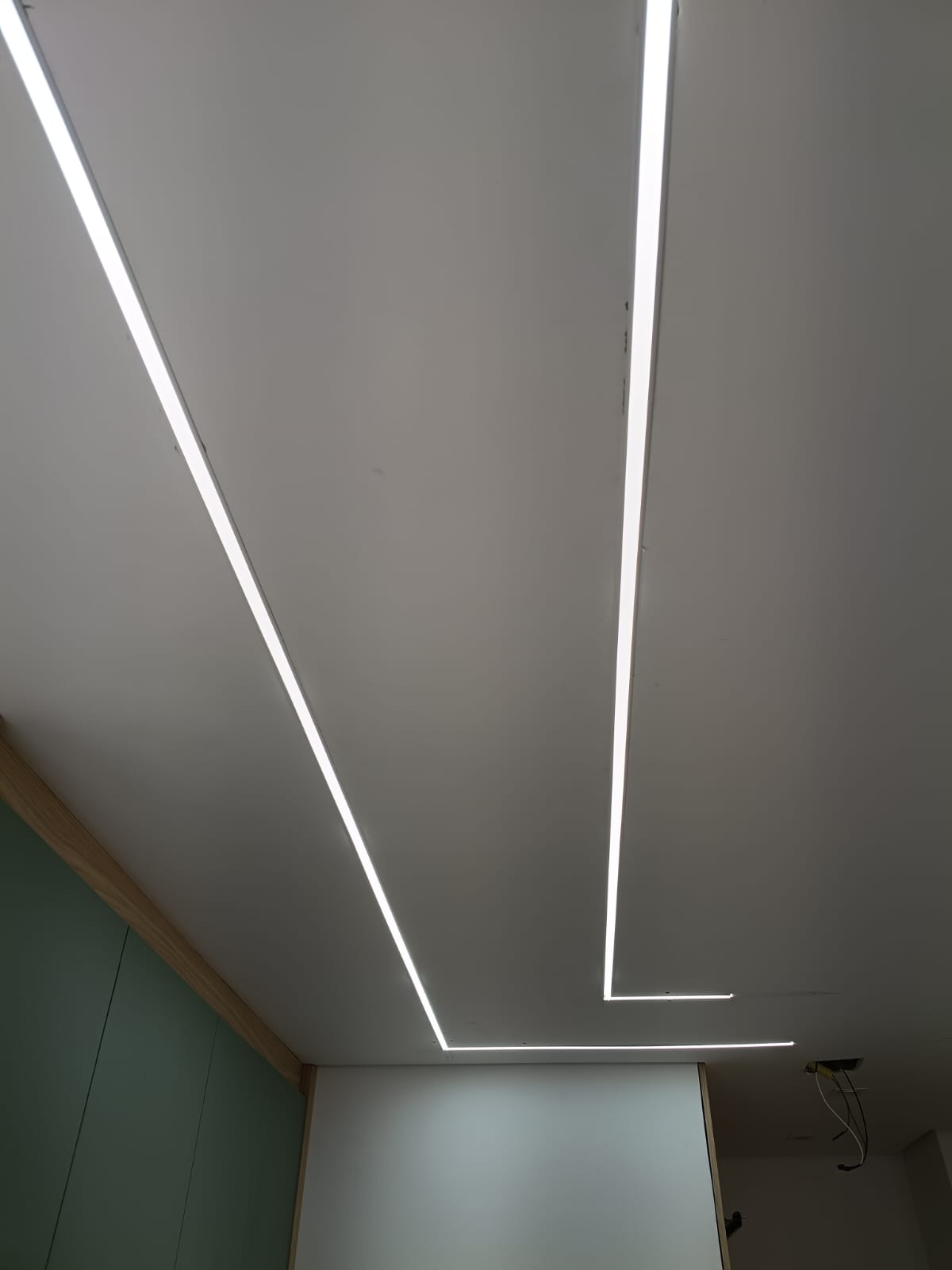 Iluminação linear — Projeto residencial